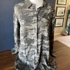 Tribal Jeans camo and velvet floral button down